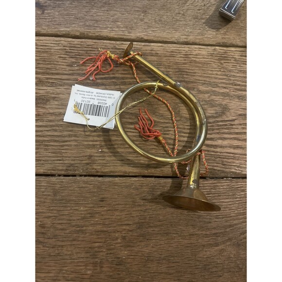 Mini Decorative Brass French Horn By Santa’s Workbench - Picture 3 of 5